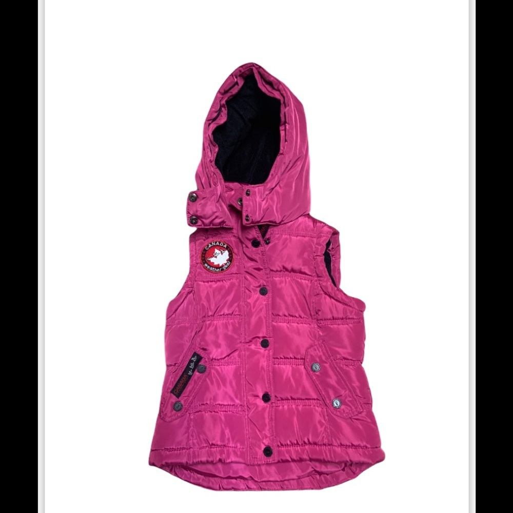 Canada Weather Gear‎ vest